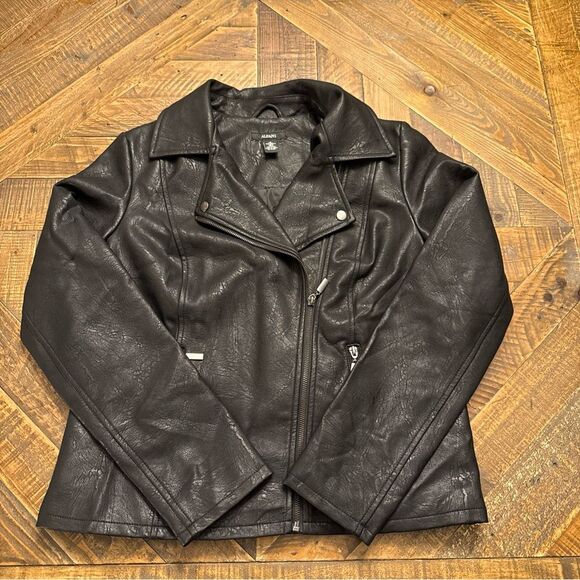 Alfani Jackets & Blazers - Alfani Women’s Size Small Black Faux Leather Jacket Classic Moto Style